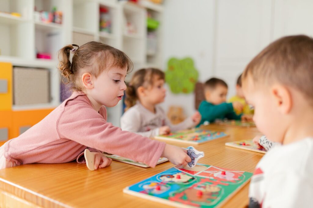 Mandarin and Spanish Immersion | Why Choose a Mandarin Kindergarten for Your Child's Early Education 